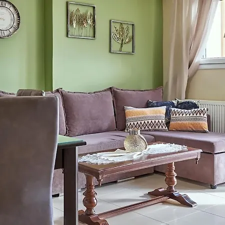 το πιο ευχάριστο της πόλης * لاريسا